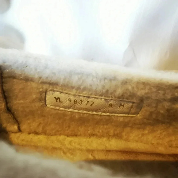 Stuart Weitzman Bromley Loafers Genuine Shearling size 9M - Picture 5 of 7